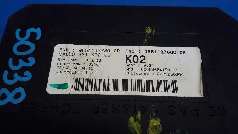Caja Reles / Fusibles para Peugeot 307 (S1)