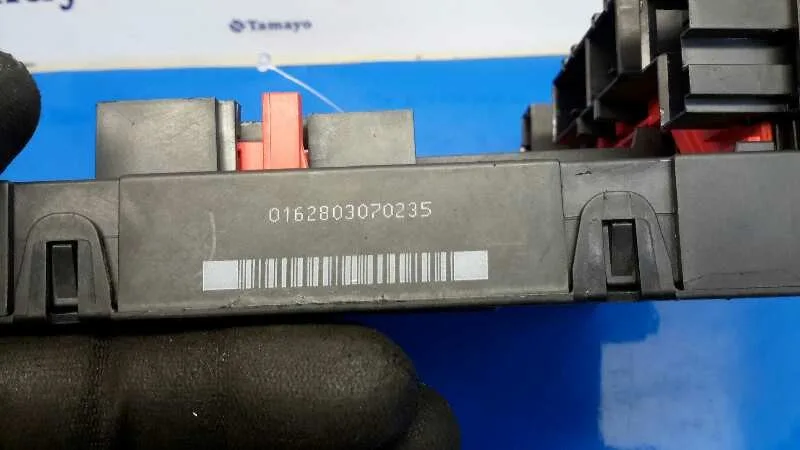 Caja Reles / Fusibles para Skoda Octavia Combi (1Z5)