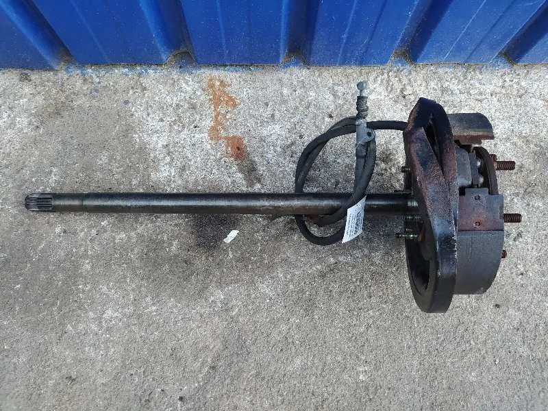 Transmision Trasera Izquierda para Ford Maverick (Ml)