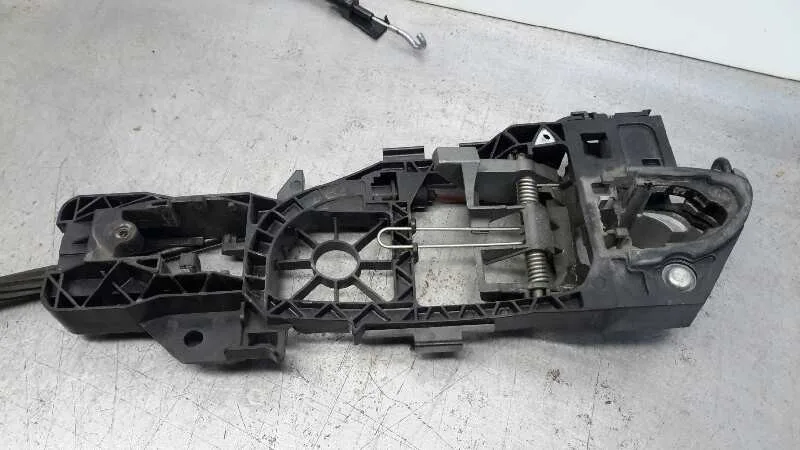 Cerradura Puerta Delantera Izquierda para Volkswagen Passat Berlina (3C2)