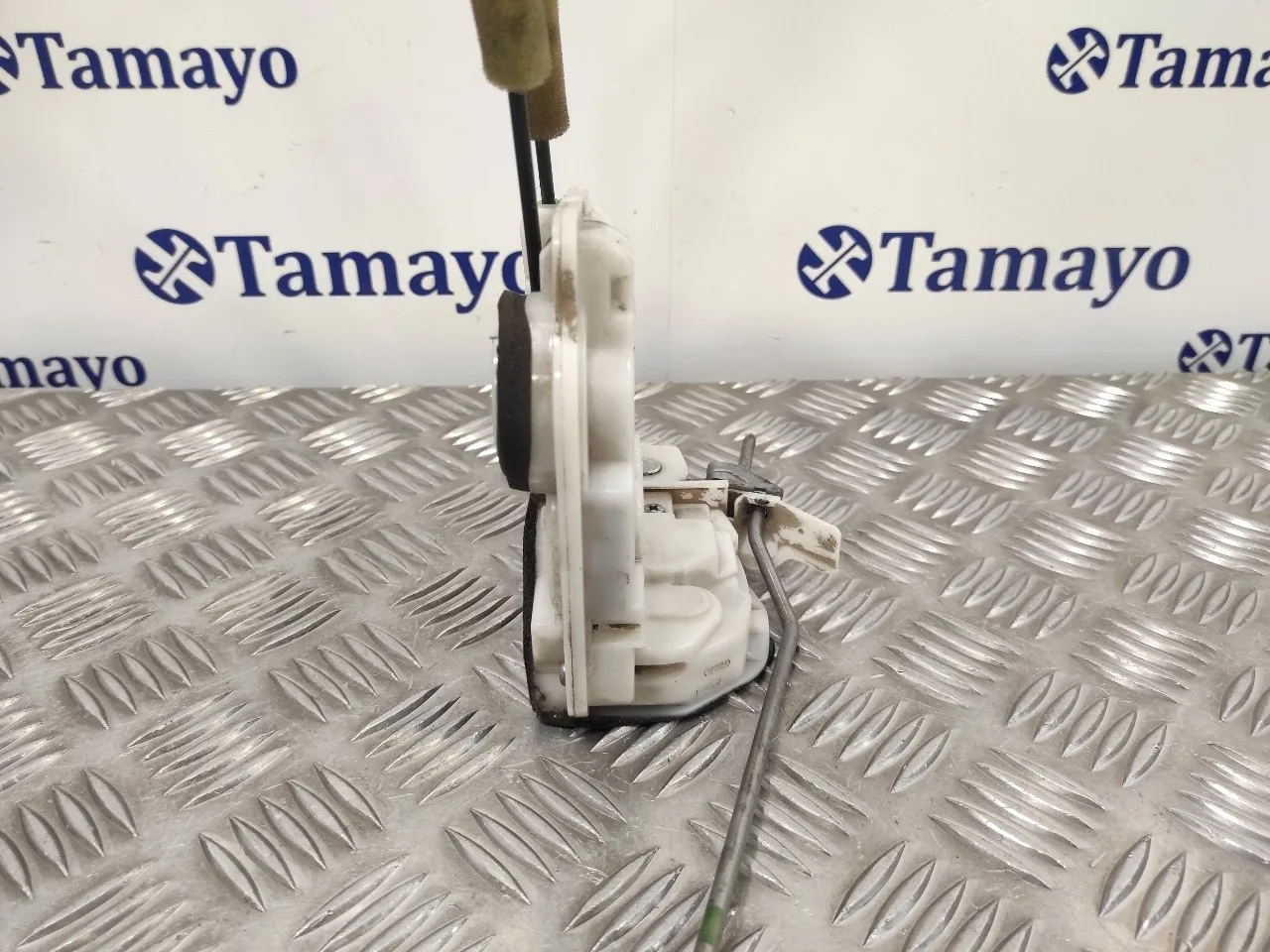 Cerradura Puerta Delantera Derecha para Mazda 3 Lim. (Bl)