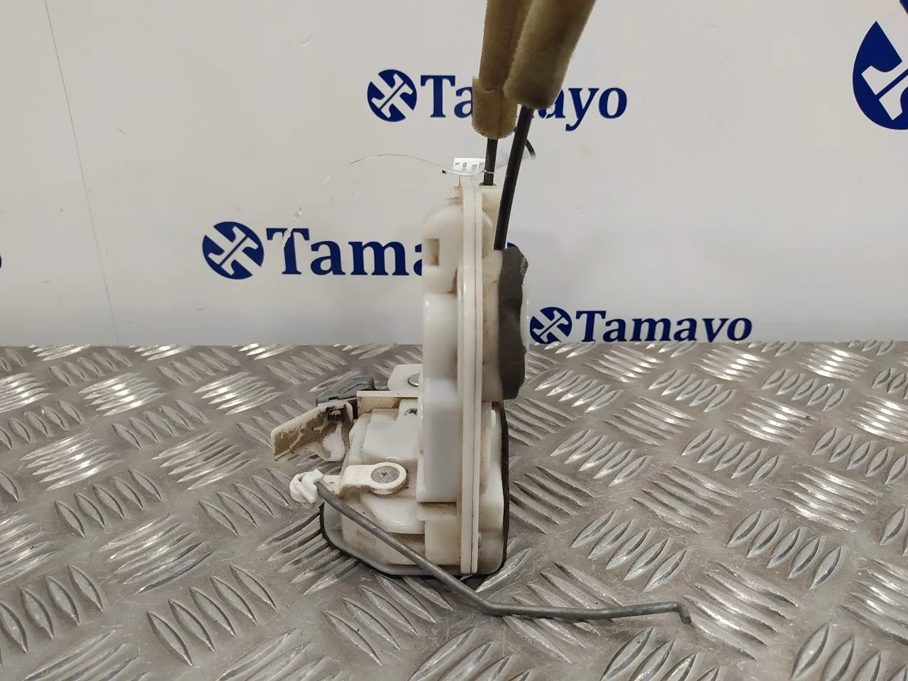 Cerradura Puerta Delantera Izquierda para Mazda 3 Lim. (Bl)
