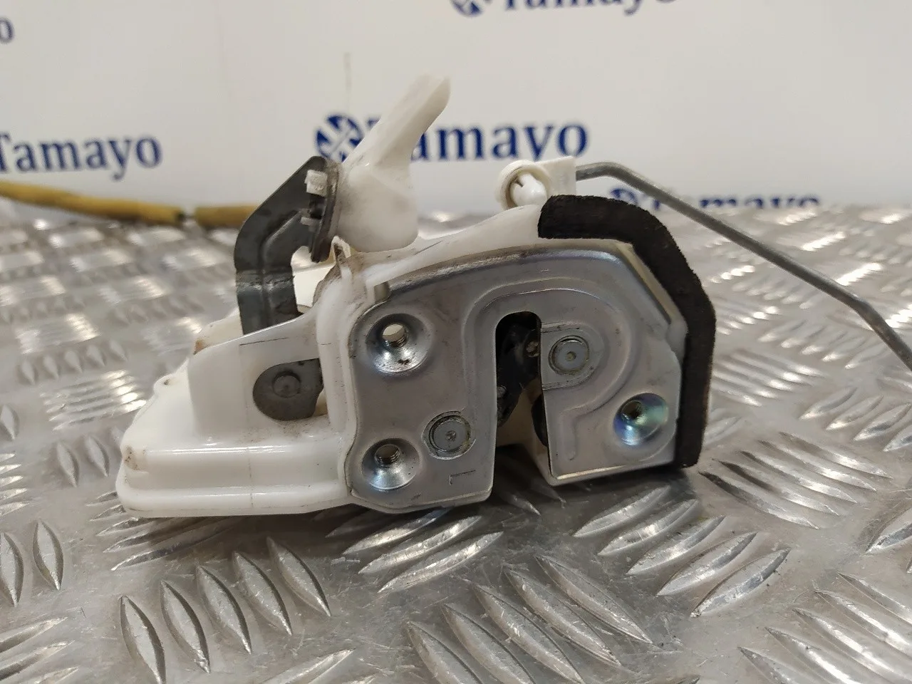 Cerradura Puerta Delantera Izquierda para Mazda 3 Lim. (Bl)