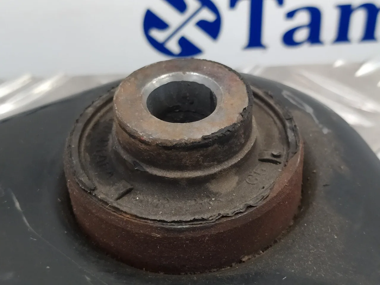 Brazo Suspension Inferior Delantero Izquierdo para Nissan Juke (F15)