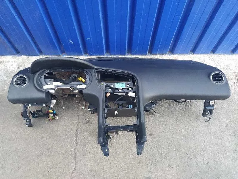 Salpicadero para Peugeot 5008