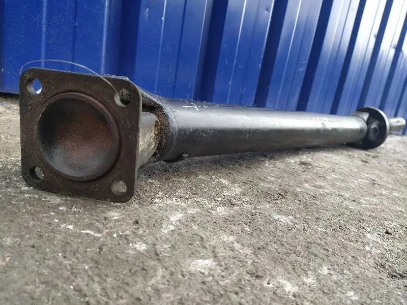 Transmision Central para Ford Maverick (Ml)