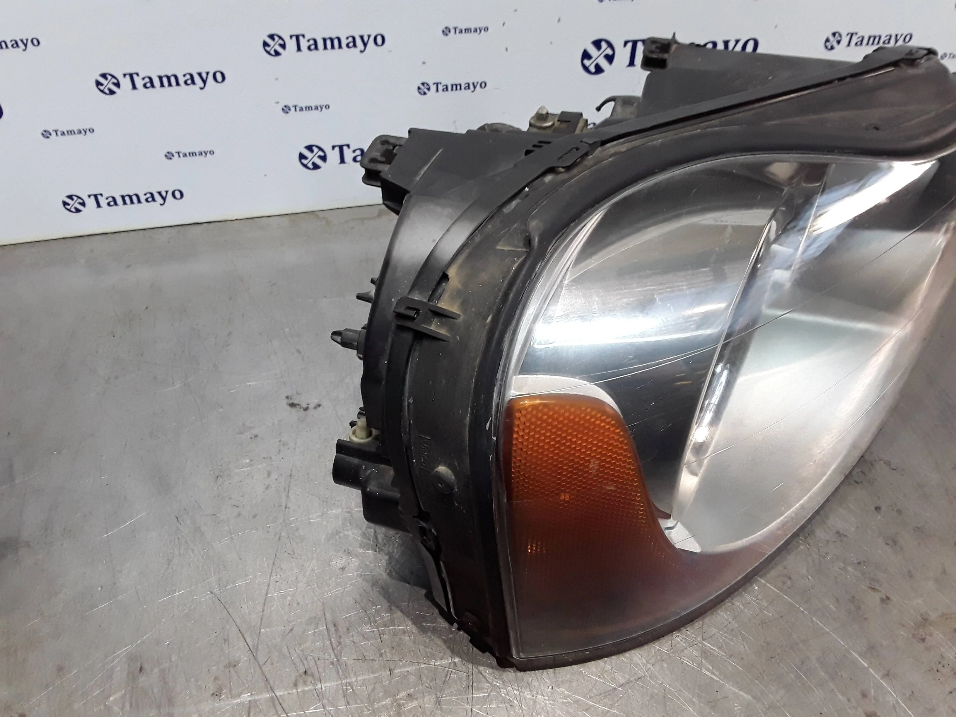 Faro Derecho para Volvo Xc90