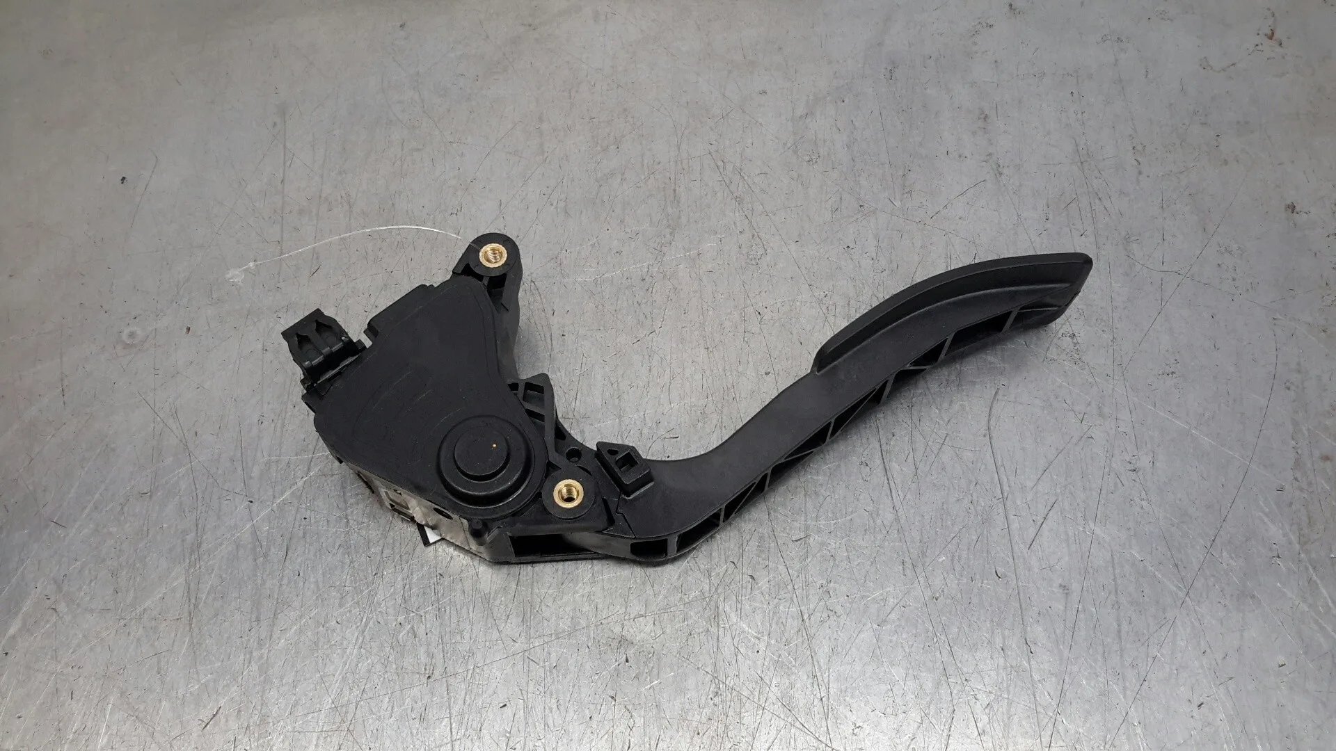 Potenciometro Pedal para Nissan Pulsar (C13)