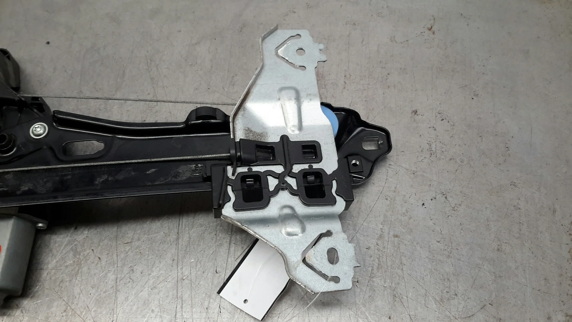 Elevalunas Delantero Izquierdo para Nissan Pulsar (C13)