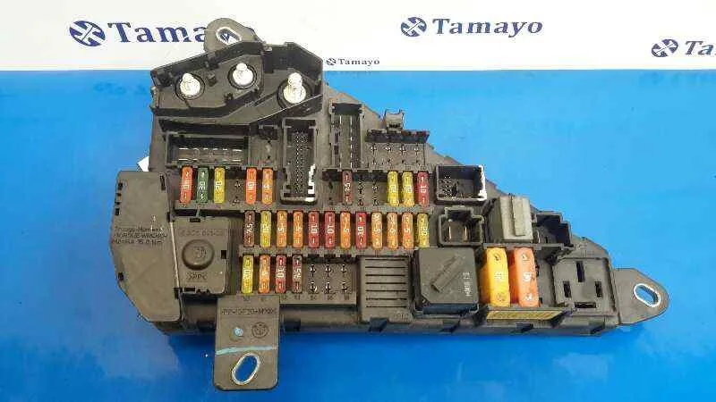 Caja Reles / Fusibles para Bmw Serie 5 Berlina (E60)