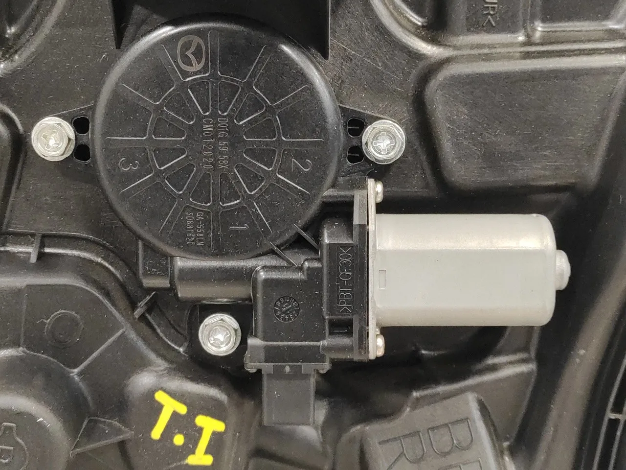Elevalunas Trasero Izquierdo para Mazda 3 Lim. (Bl)