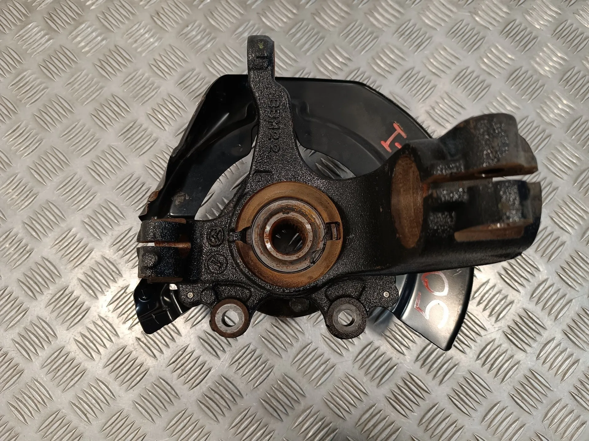 Mangueta Delantera Izquierda para Mazda 3 Lim. (Bl)