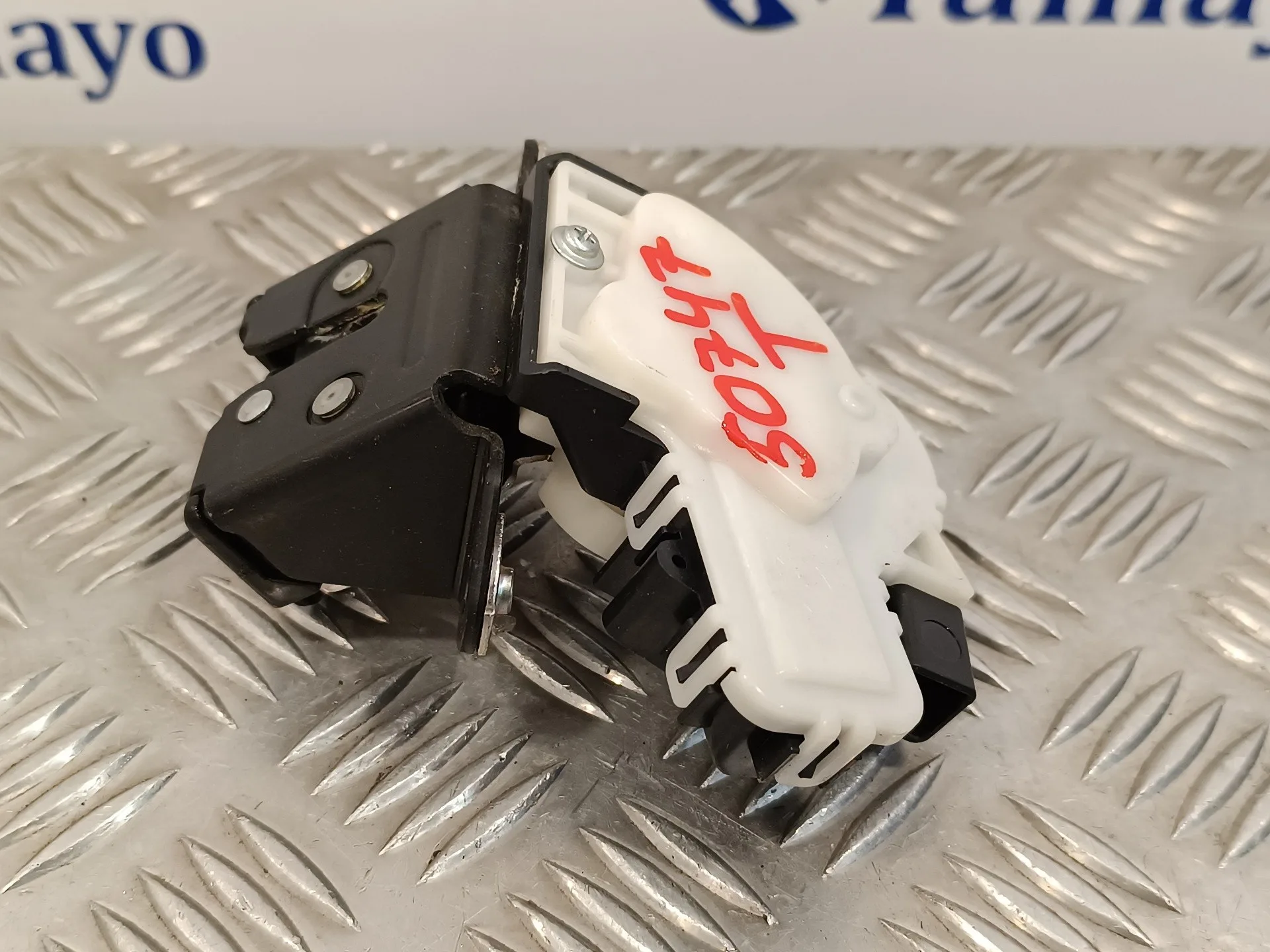 Cerradura Maletero / Porton para Mazda 3 Lim. (Bl)
