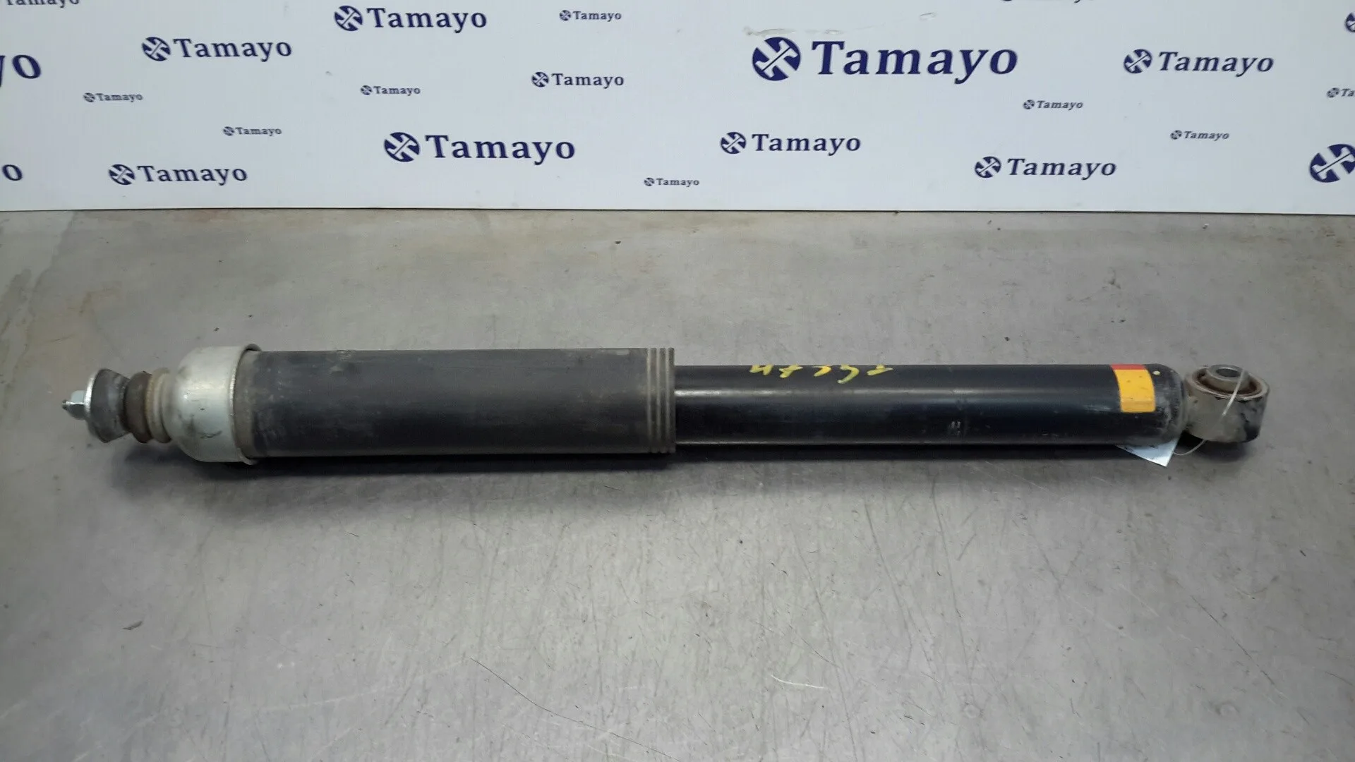 Amortiguador Trasero Derecho para Nissan Pulsar (C13)