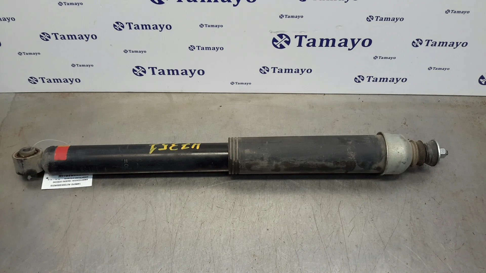 Amortiguador Trasero Derecho para Nissan Pulsar (C13)