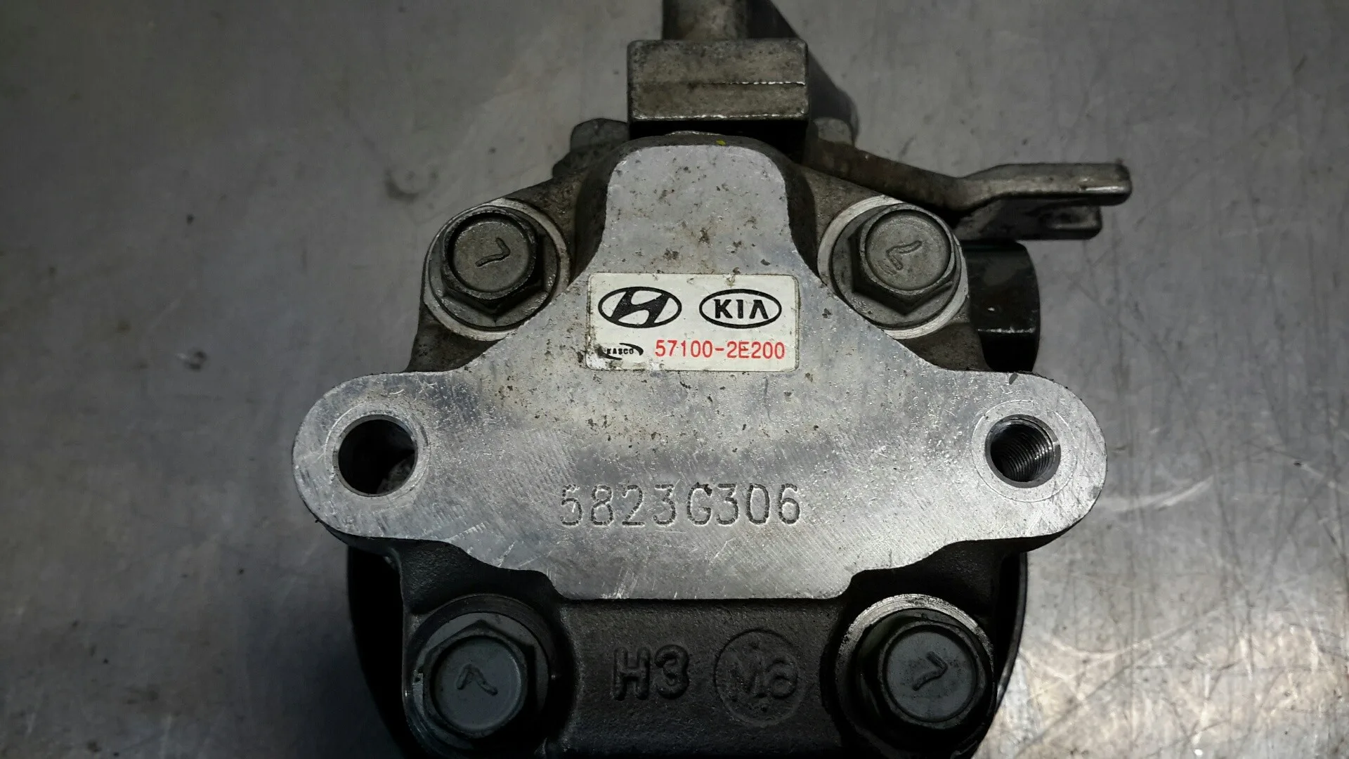 Bomba Servodireccion para Hyundai Tucson (Jm)