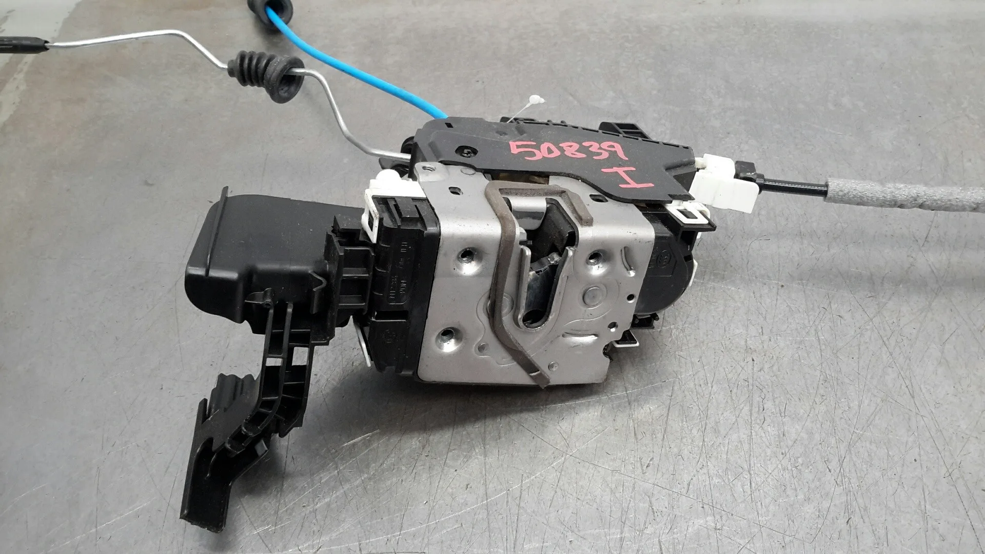 Cerradura Puerta Delantera Izquierda para Mercedes-Benz Clase A (W176)