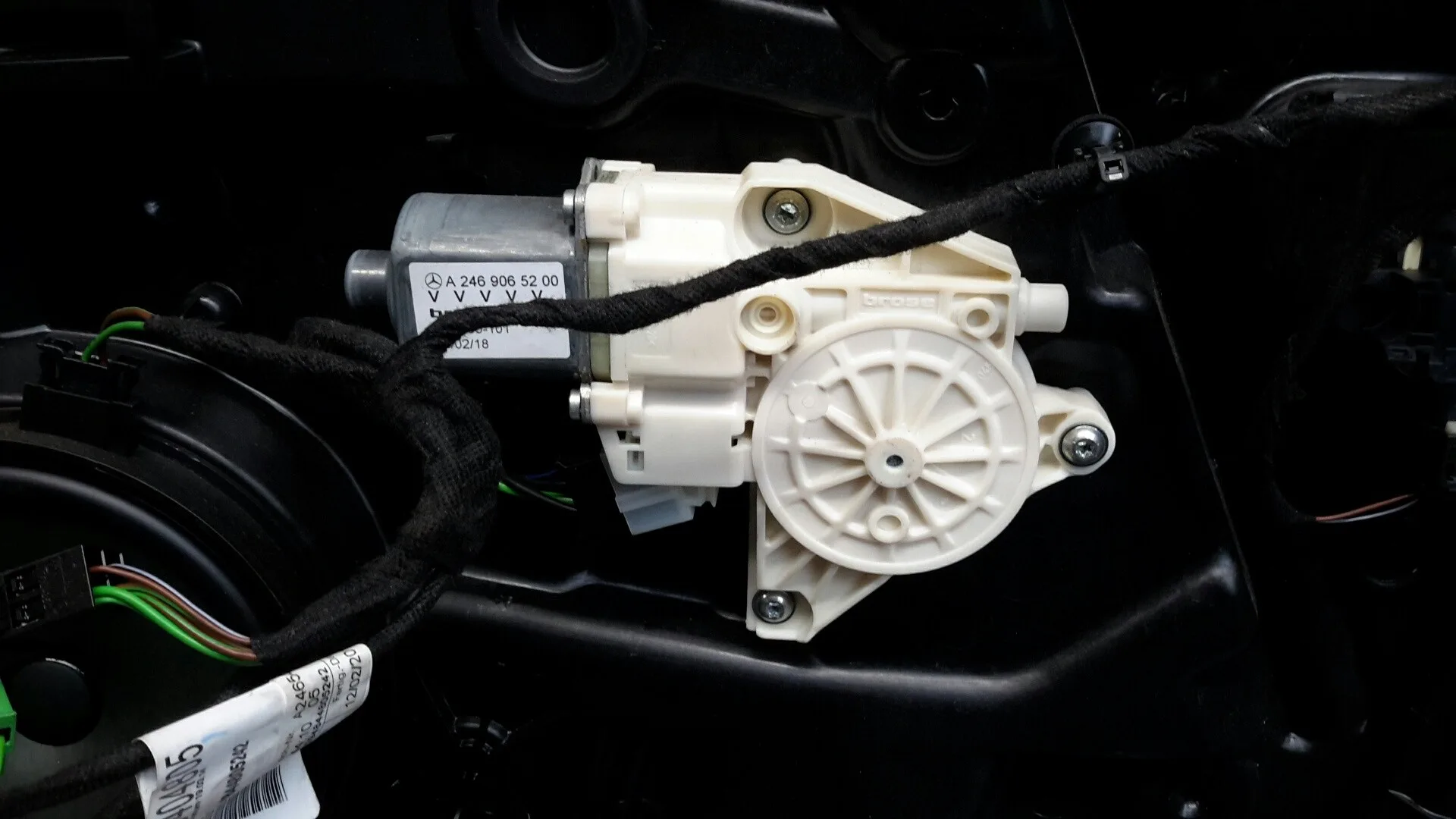 Elevalunas Delantero Derecho para Mercedes-Benz Clase A (W176)