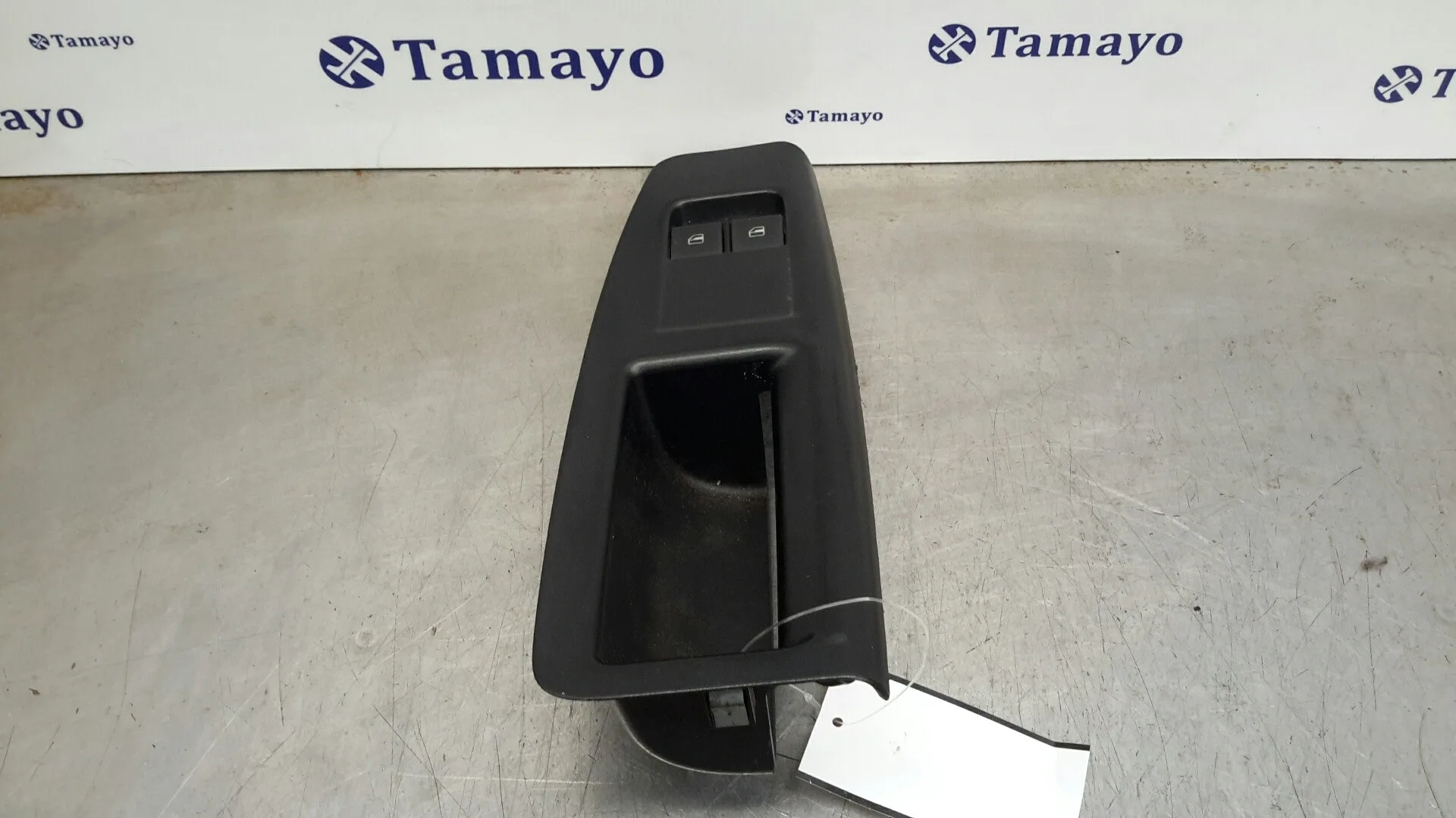 Mando Elevalunas Delantero Izquierdo para Volkswagen Polo (9N3)