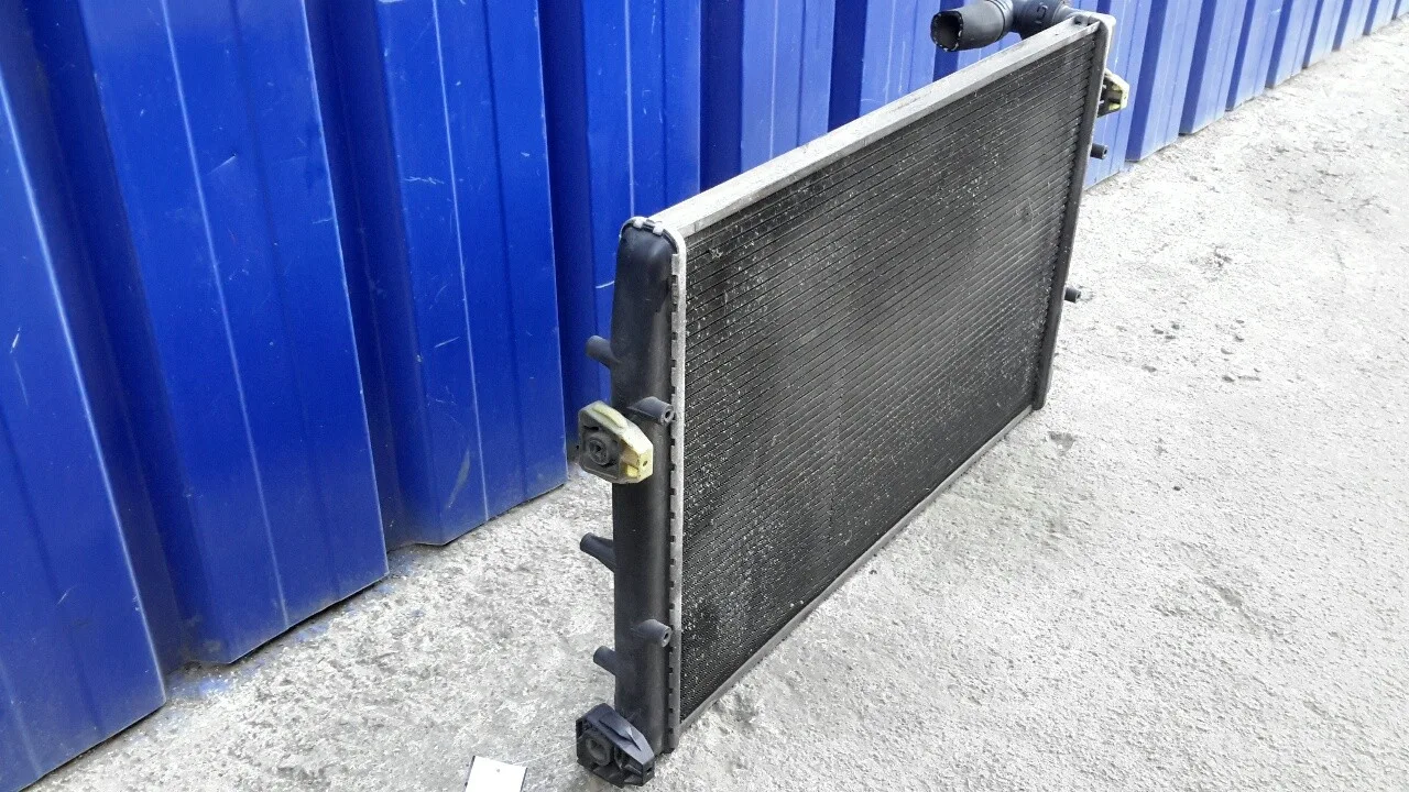 Radiador Agua para Volkswagen Polo (9N3)