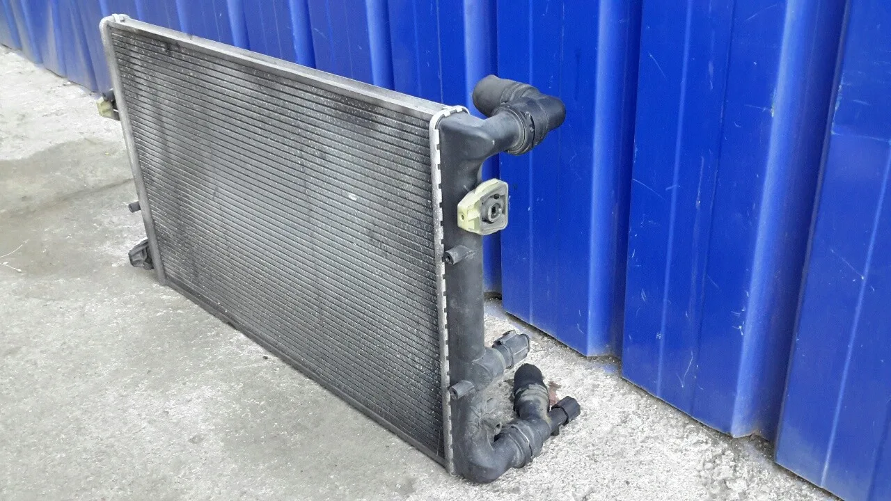 Radiador Agua para Volkswagen Polo (9N3)