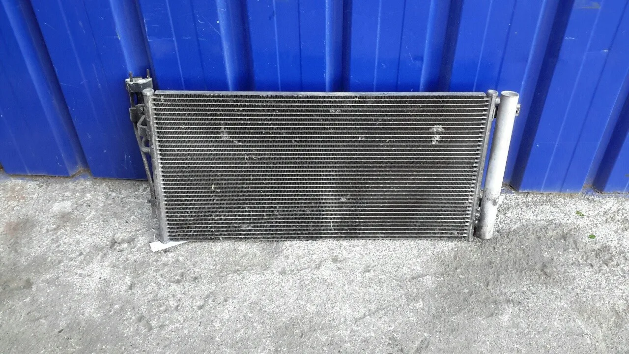 Condensador / Radiador Aire Acondicionado para Hyundai Sonata (Nf)