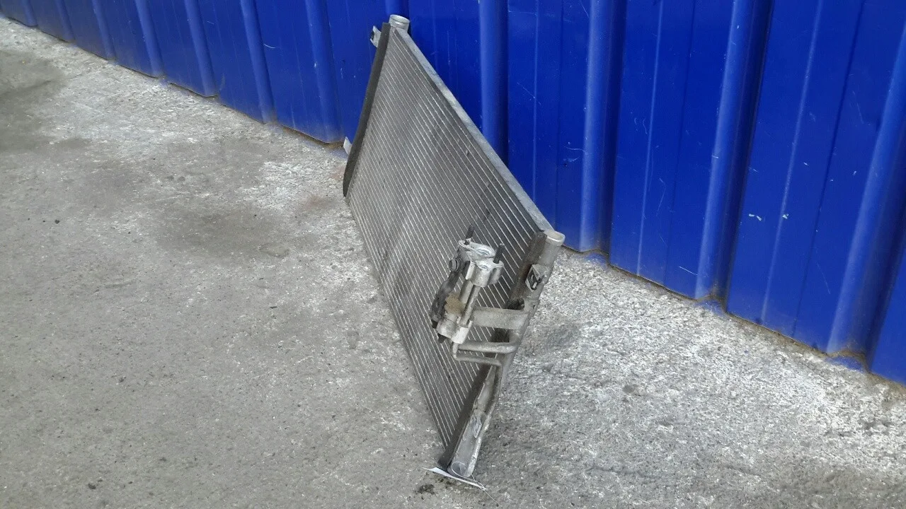Condensador / Radiador Aire Acondicionado para Hyundai Sonata (Nf)