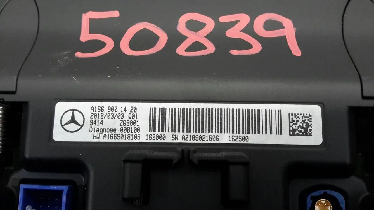 Pantalla Multifuncion para Mercedes-Benz Clase A (W176)