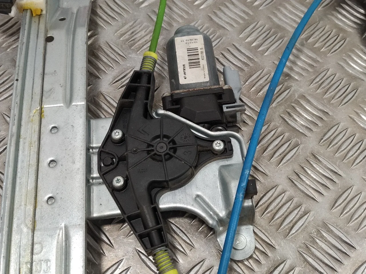 Elevalunas Delantero Derecho para Citroën C3 Picasso