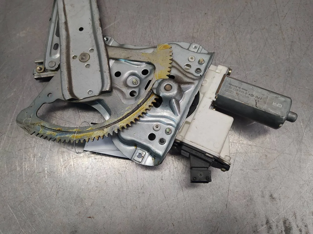 Elevalunas Delantero Derecho para Toyota Corolla (E12)