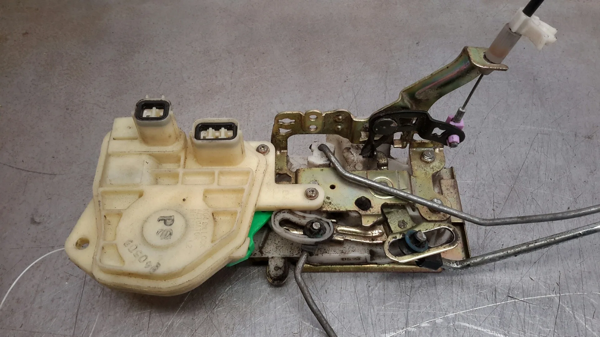 Cerradura Puerta Delantera Izquierda para Honda Civic Berlina 3 (Ep1/2)