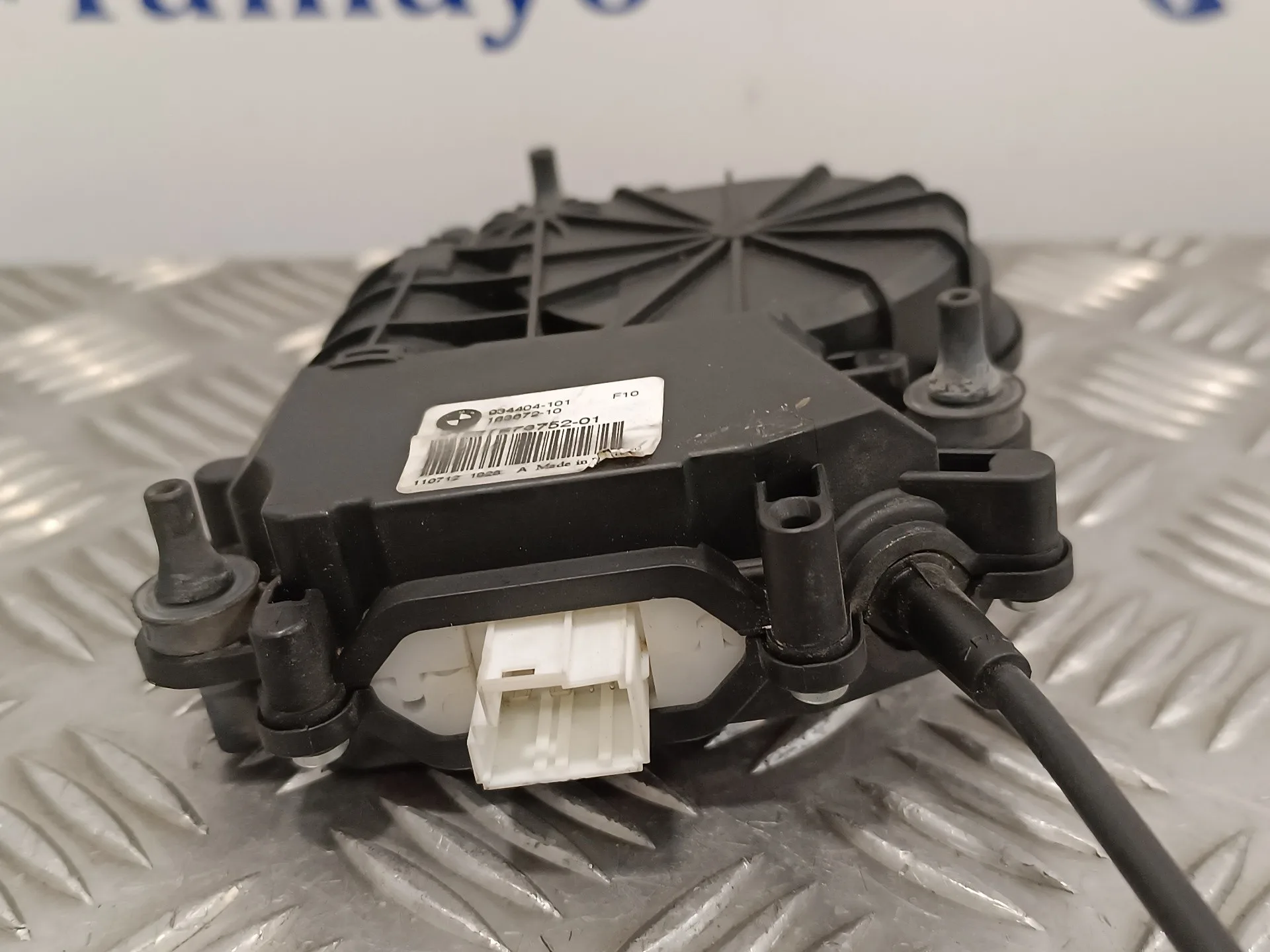 Motor Cierre Centralizado Porton para Bmw Serie 5 Lim. (F10)