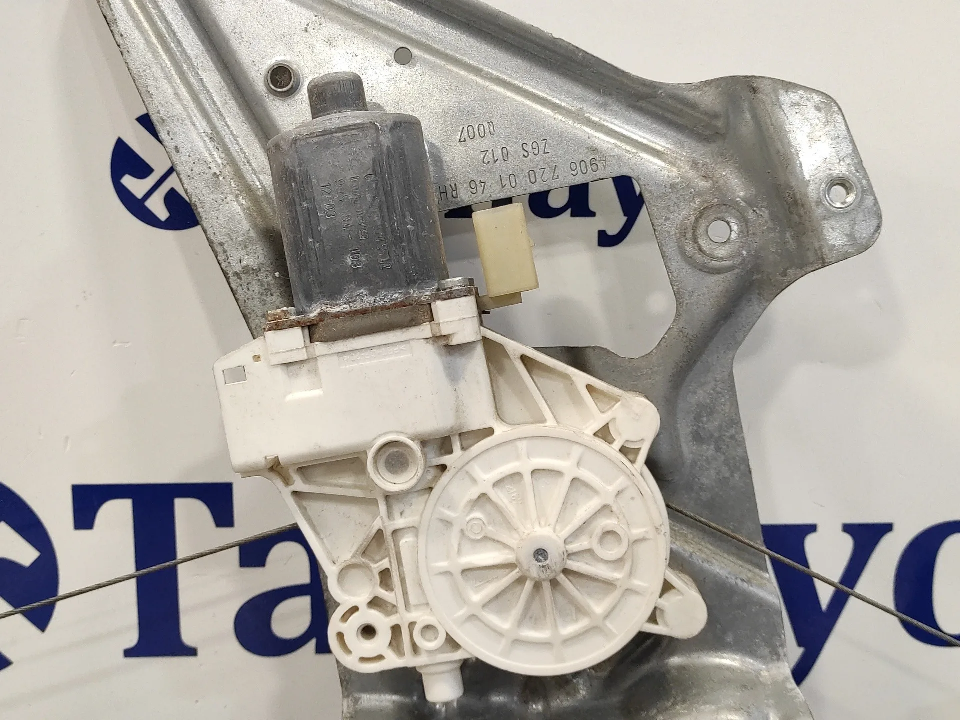 Elevalunas Delantero Derecho para Mercedes-Benz Sprinter 5-T Caja/Chasis (B906)