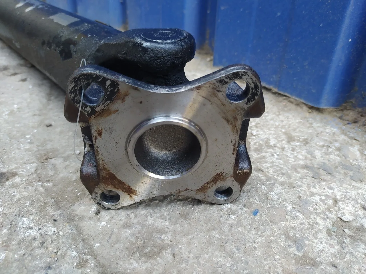Transmision Central para Mitsubishi Montero (V20/V40)