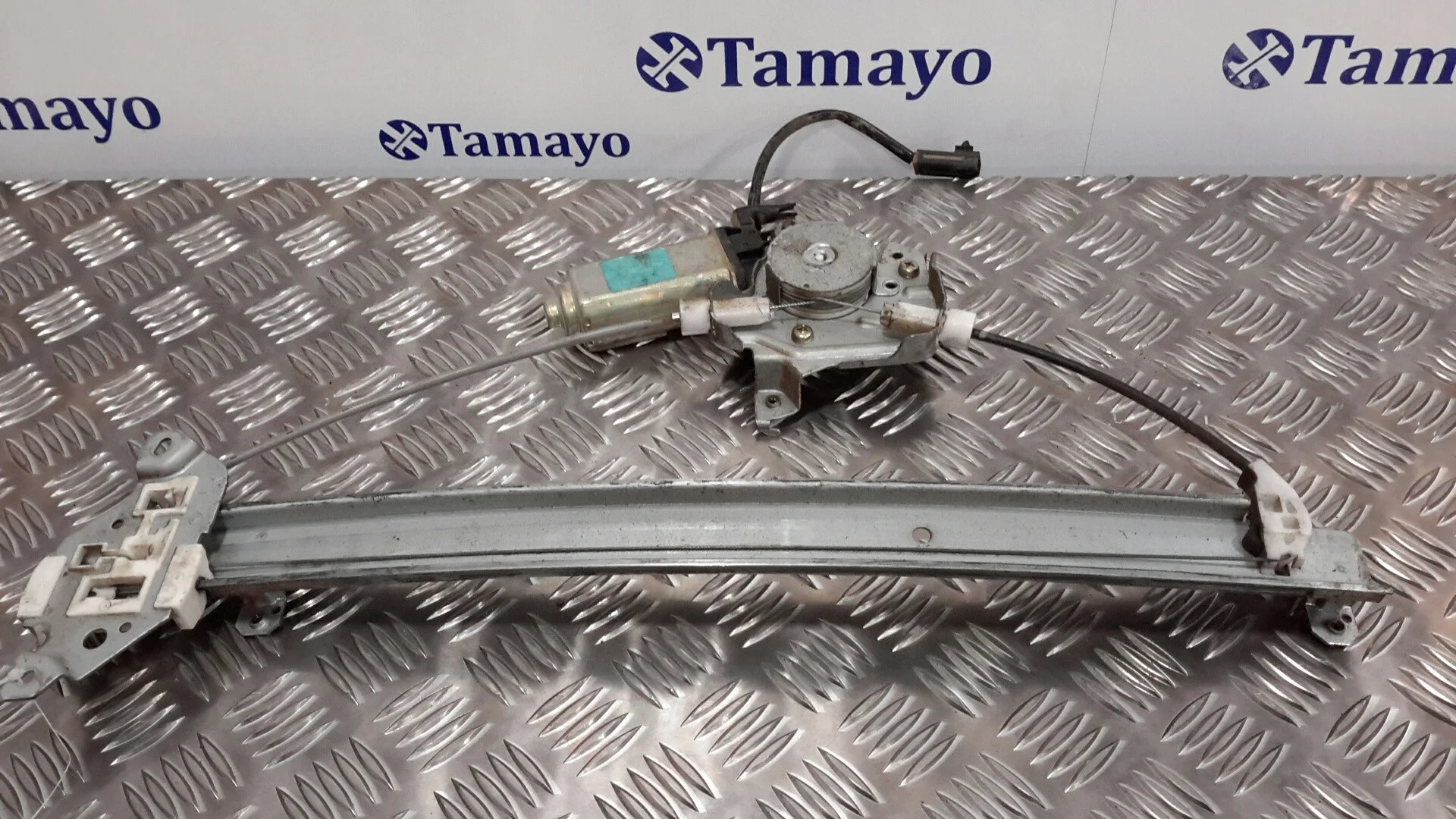 Elevalunas Trasero Derecho para Nissan Pick-Up (D22)