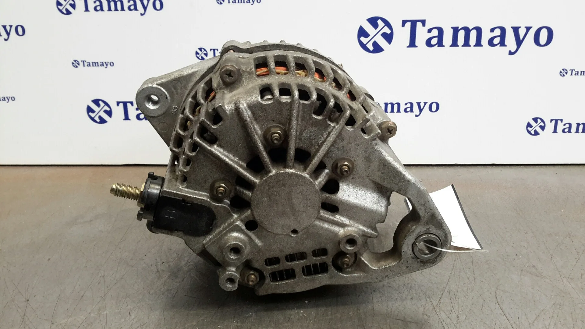 Alternador para Nissan Almera (N16/E)