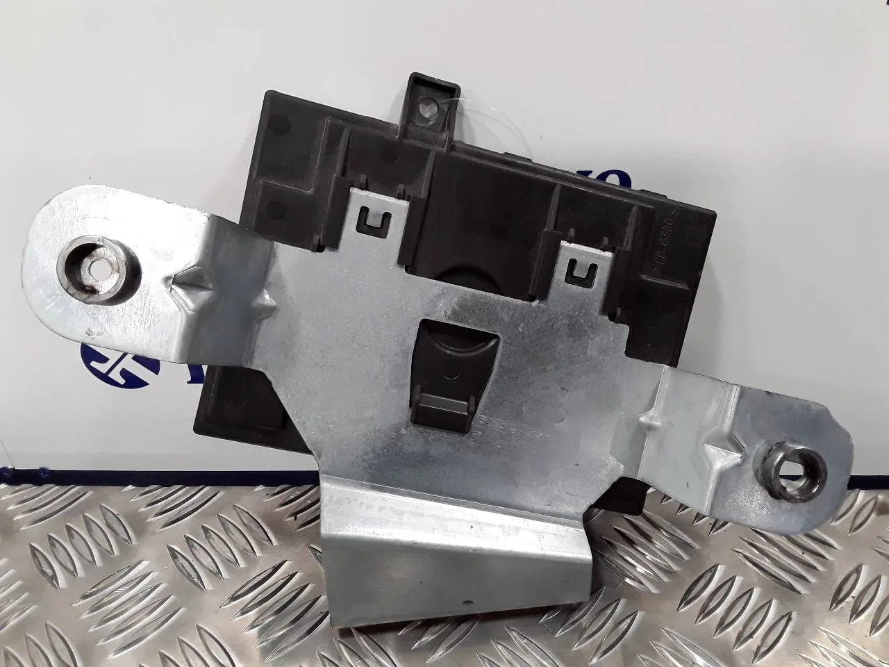 Modulo Electronico para Ford Fiesta (Cb1)