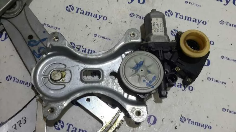 Elevalunas Trasero Izquierdo para Toyota Corolla Verso (E12)