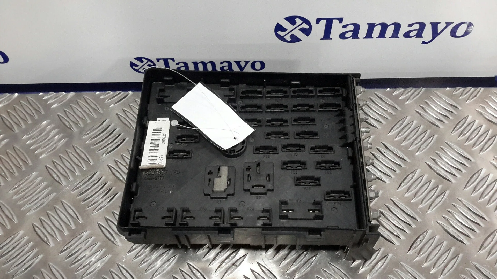Caja Reles / Fusibles para Volkswagen Passat Variant (3C5)