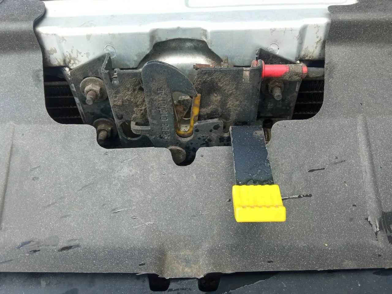 Cerradura Capot para Ford Cougar (Mc)