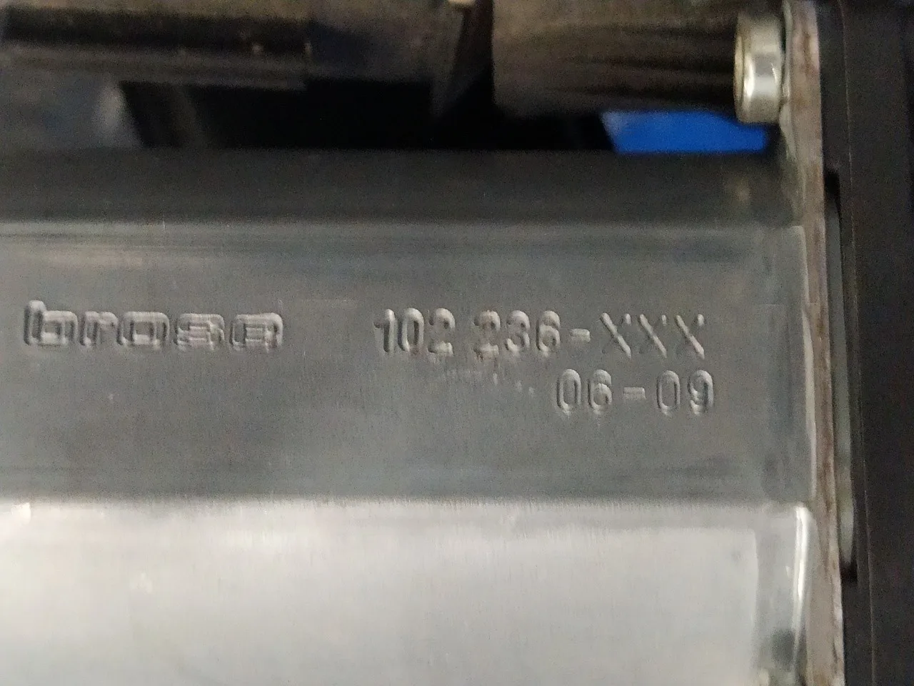 Elevalunas Trasero Derecho para Volkswagen Touareg (7L6)
