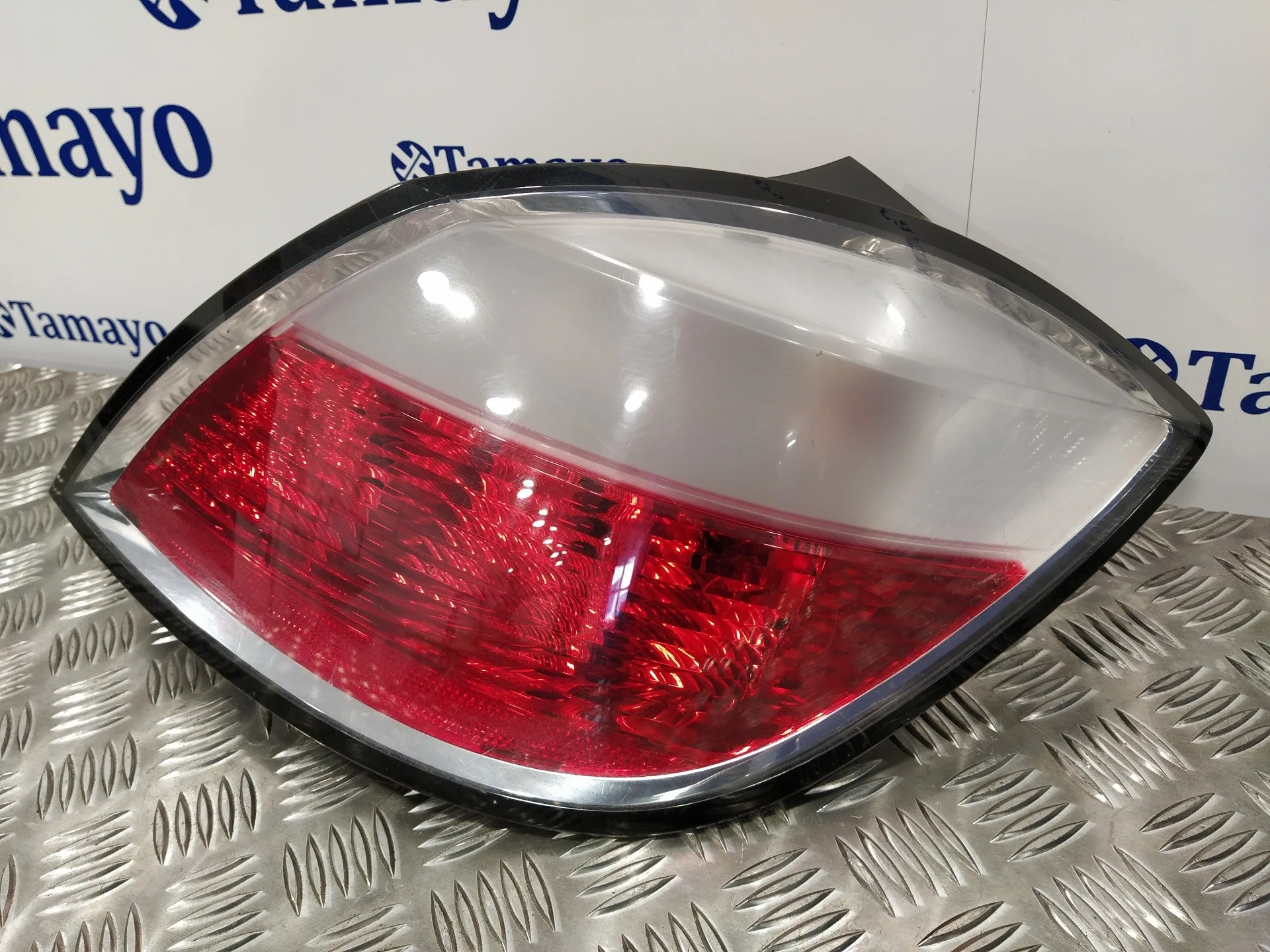 Piloto Trasero Derecho para Opel Astra H Berlina