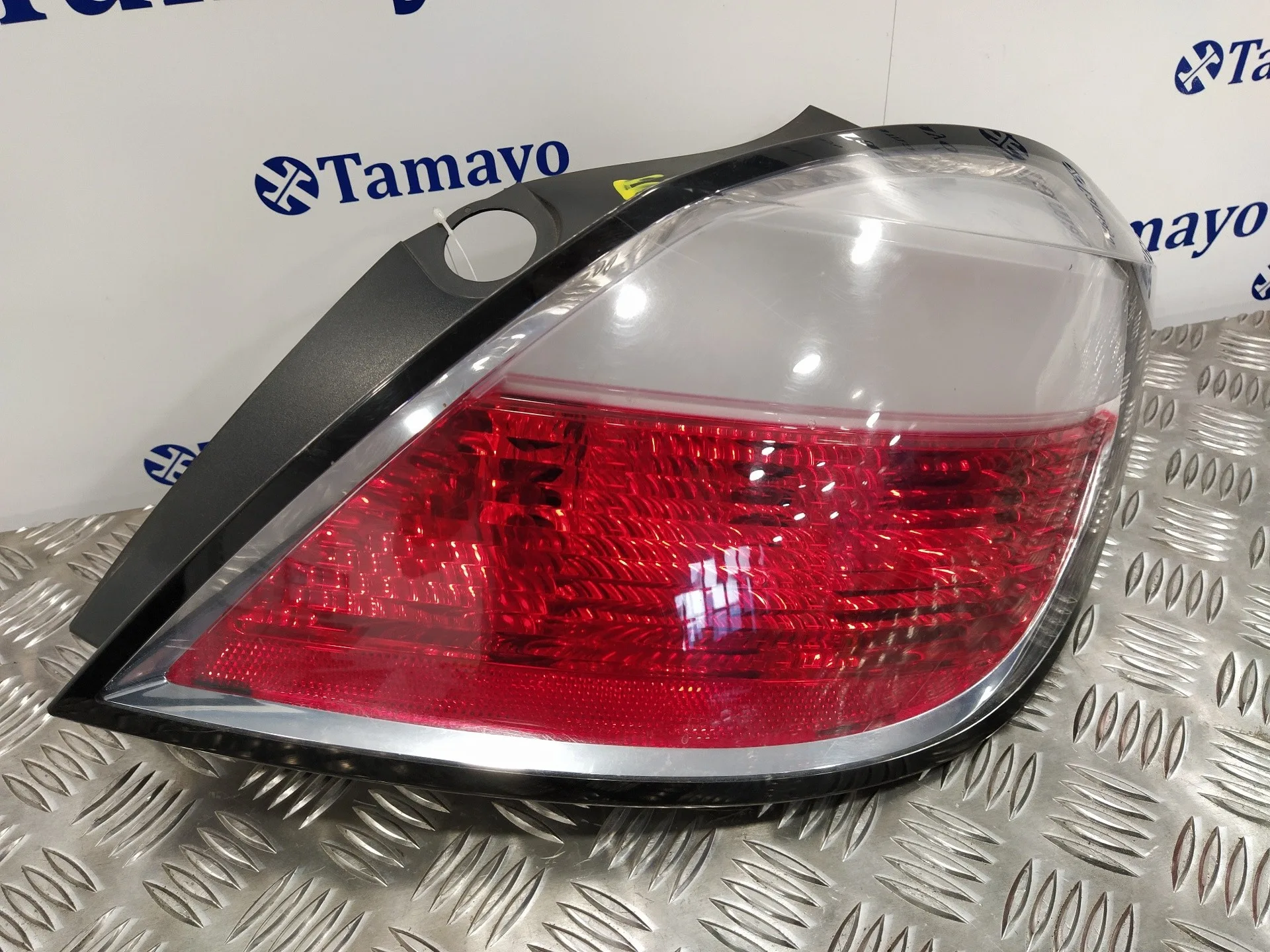 Piloto Trasero Derecho para Opel Astra H Berlina
