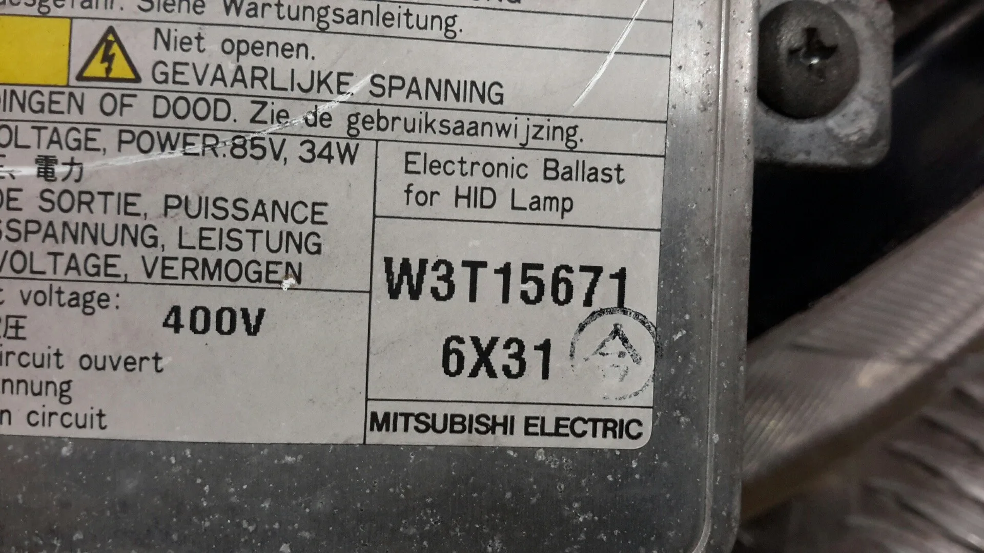 Faro Izquierdo para Mazda 5 Berl. (Cr)