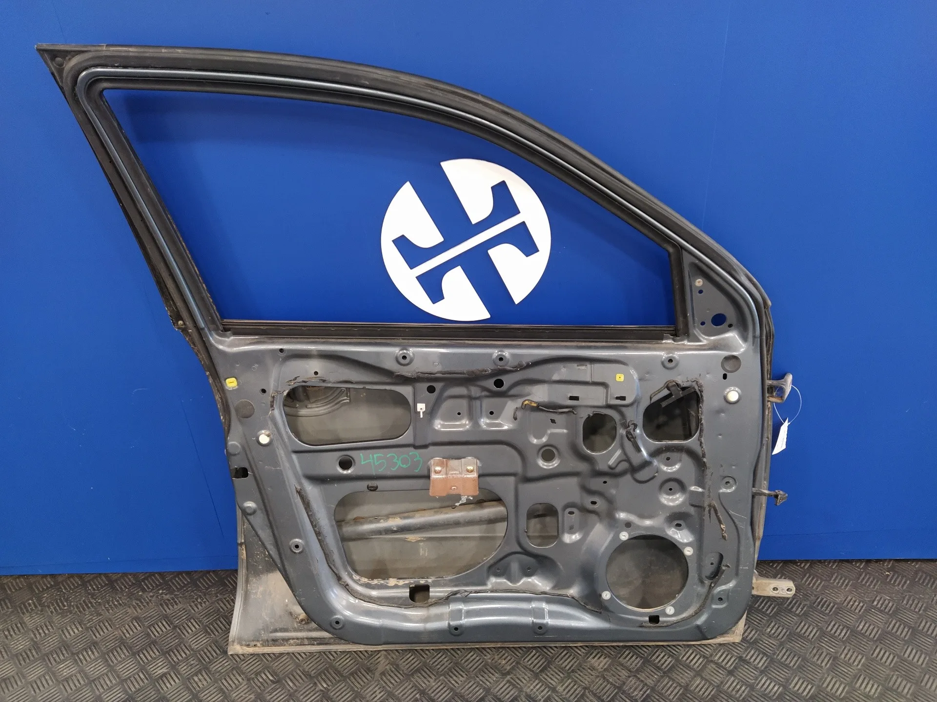 Puerta Delantera Izquierda para Mitsubishi Outlander (Cu0W)