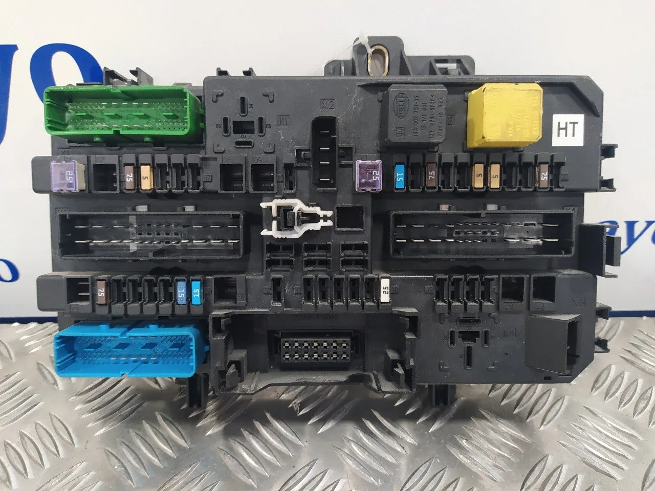 Caja Reles / Fusibles para Opel Astra Gtc