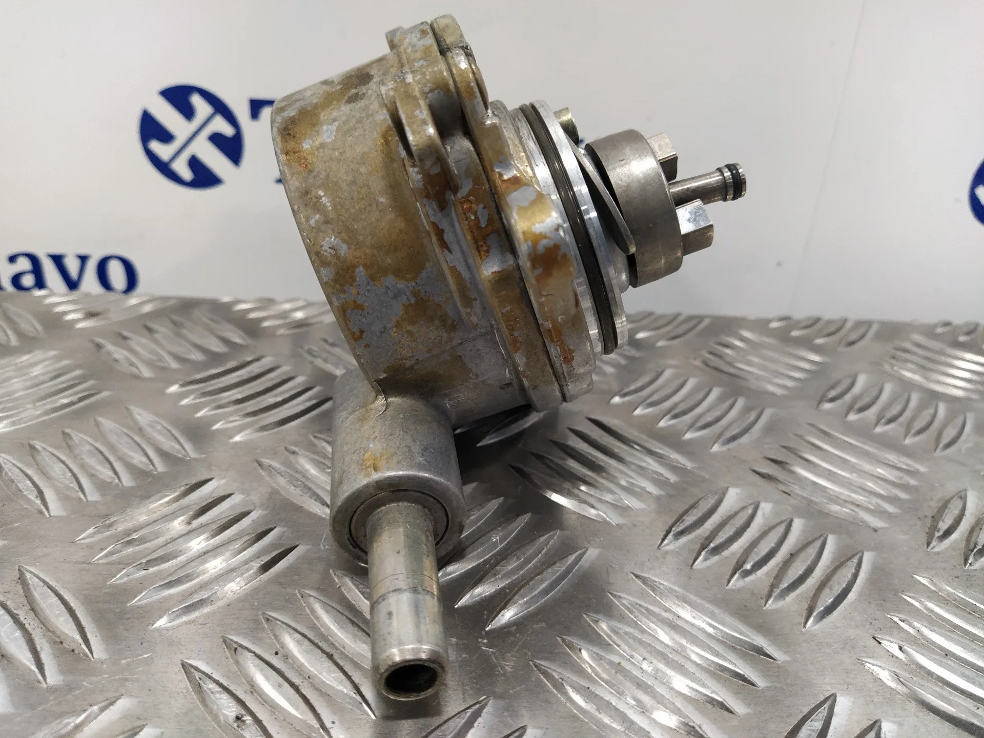 Depresor Freno / Bomba Vacio para Mercedes-Benz Sprinter 02.00 -> Caja Cerrada