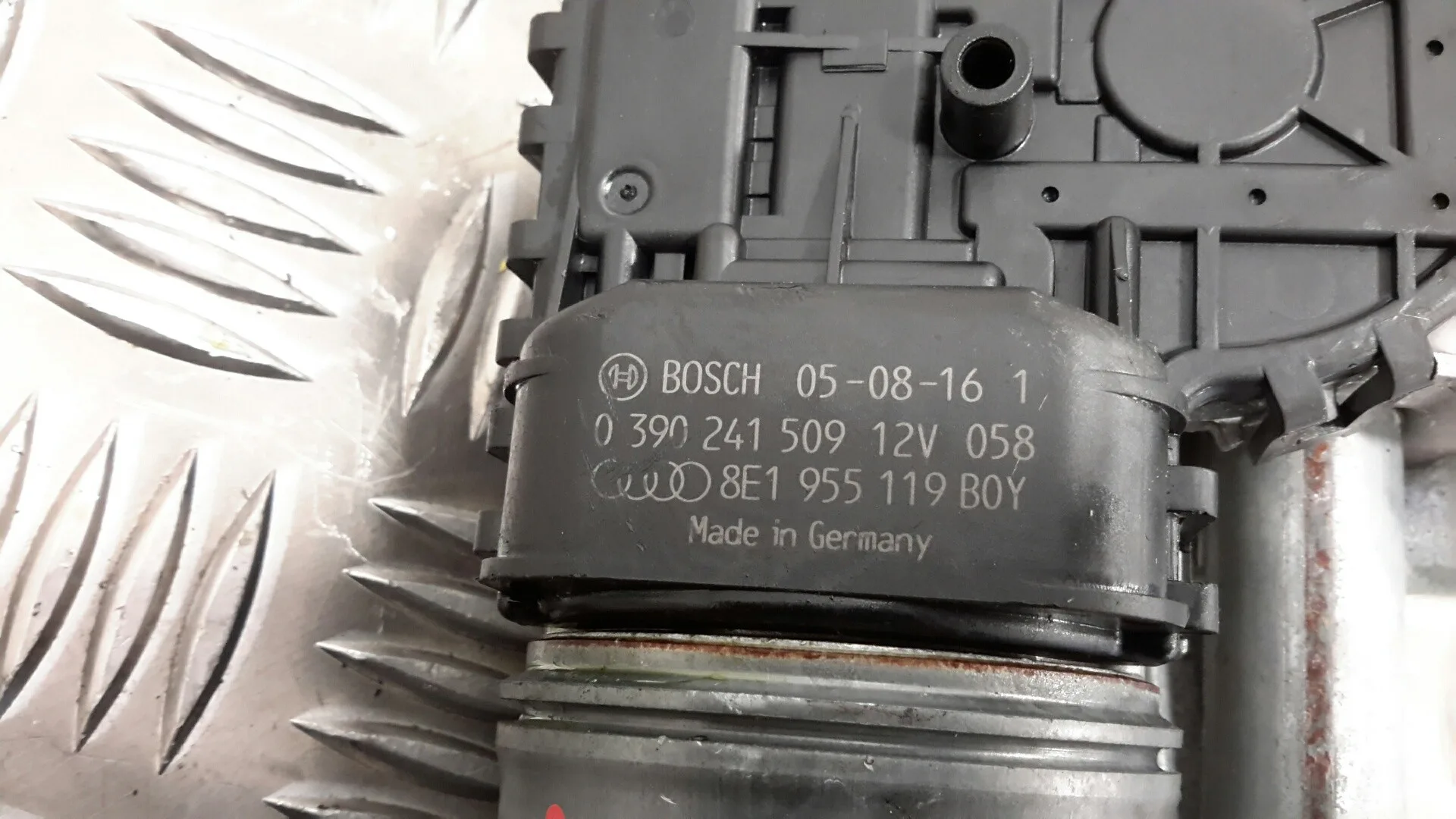 Motor Limpia Delantero para Audi A4 Berlina (8E)