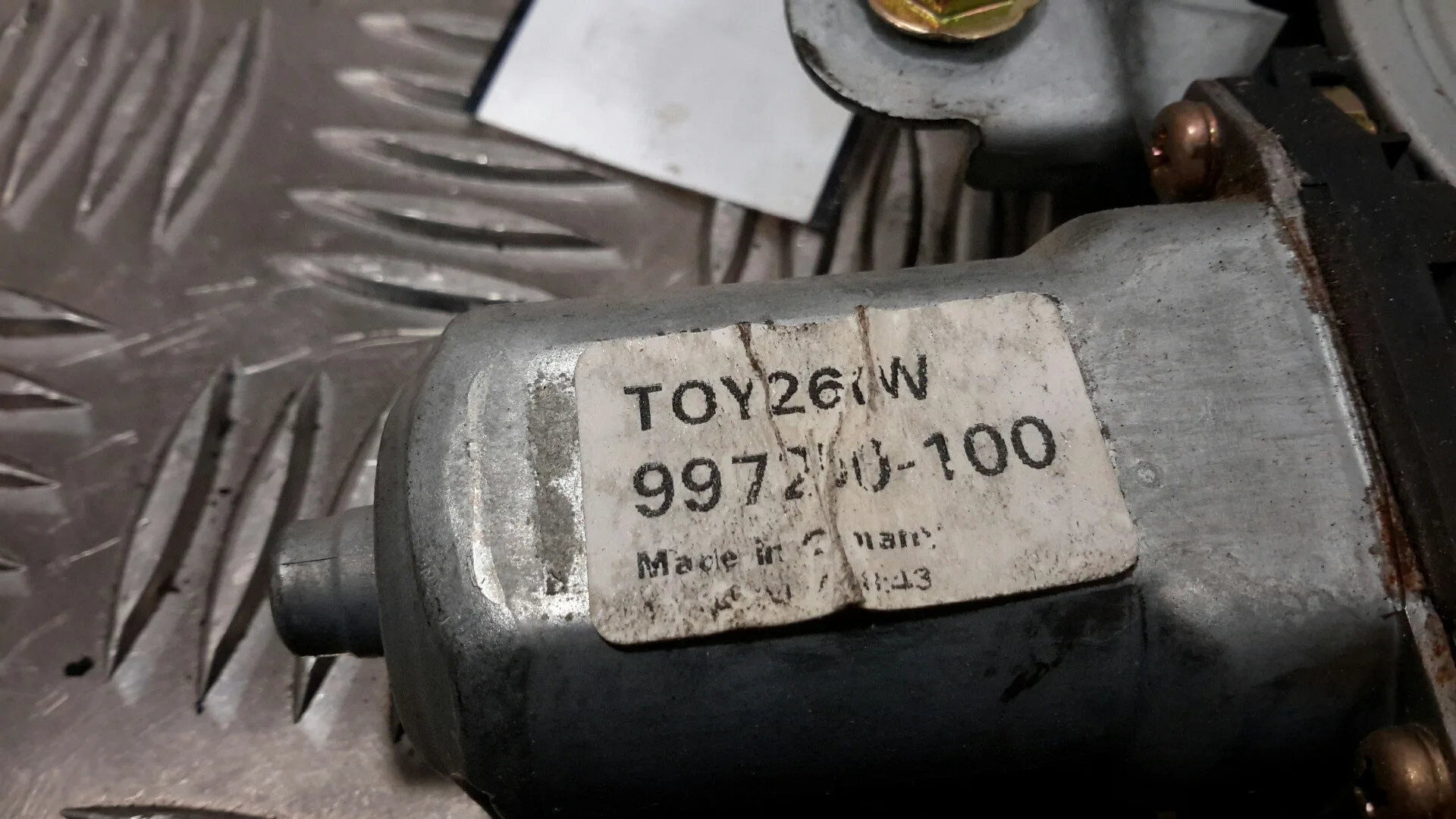 Elevalunas Delantero Derecho para Toyota Corolla Verso (R1)