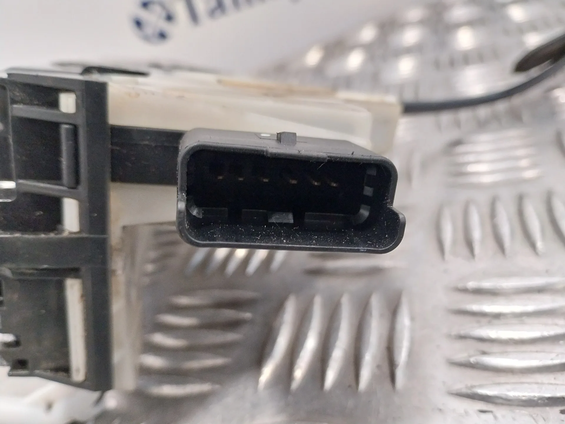 Cerradura Puerta Delantera Izquierda para Peugeot 208